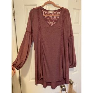 Lace dess